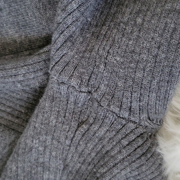 APT. 9 gray long sleeve full zip knit sweater with ribbed accents - Picture 10 of 13